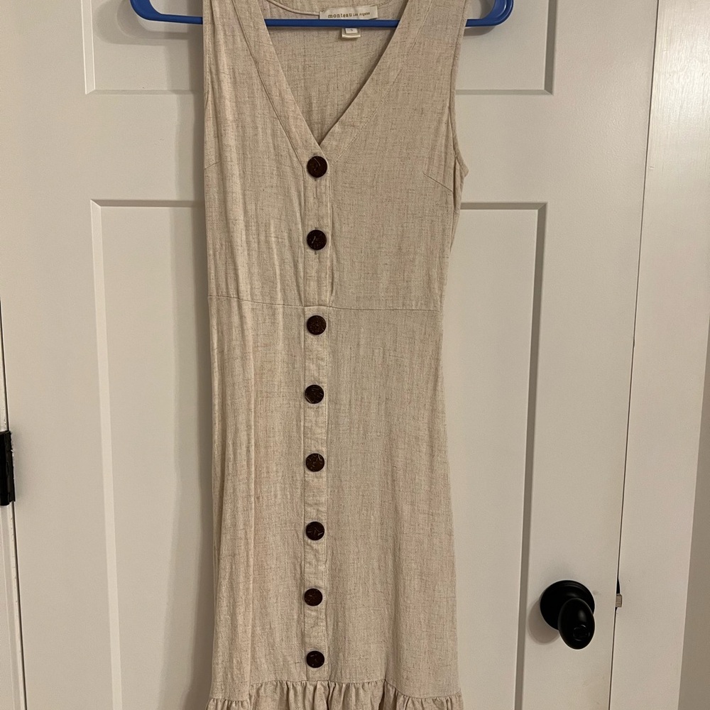 Monteau Beige Sleeveless Midi Dress with Buttons